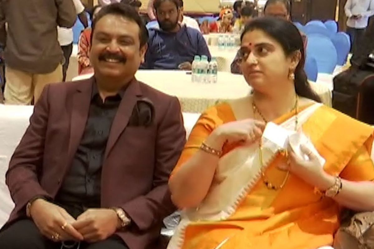 பிரபல நடிகரின் அண்ணனுக்கு 4-வது மனைவியாகும் வீட்ல விசேஷம் பட நடிகை?