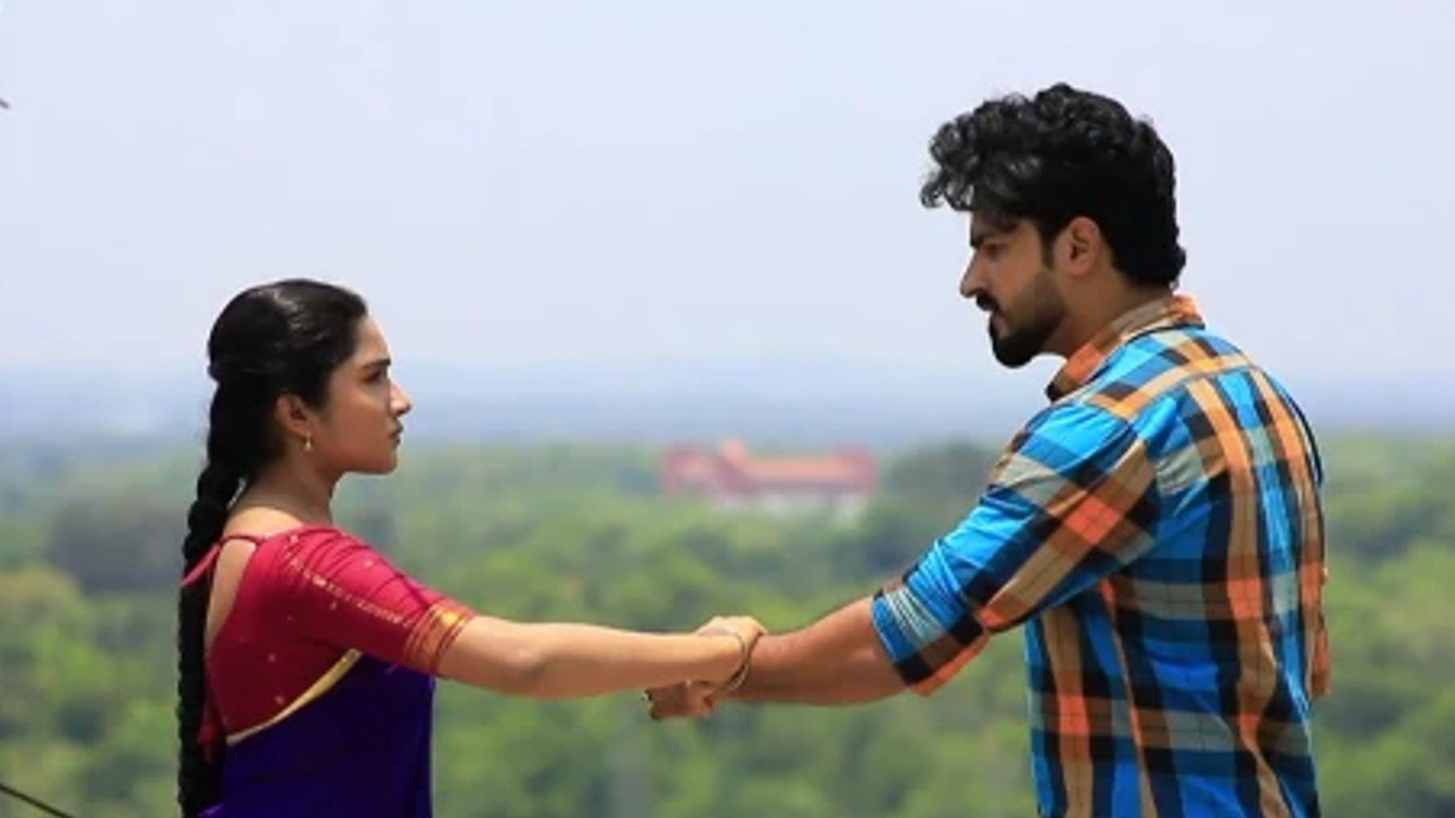 சக்தியிடம் உண்மையை சொன்ன வருண்..மெளன ராகம் 2வில் முக்கிய திருப்பம்!