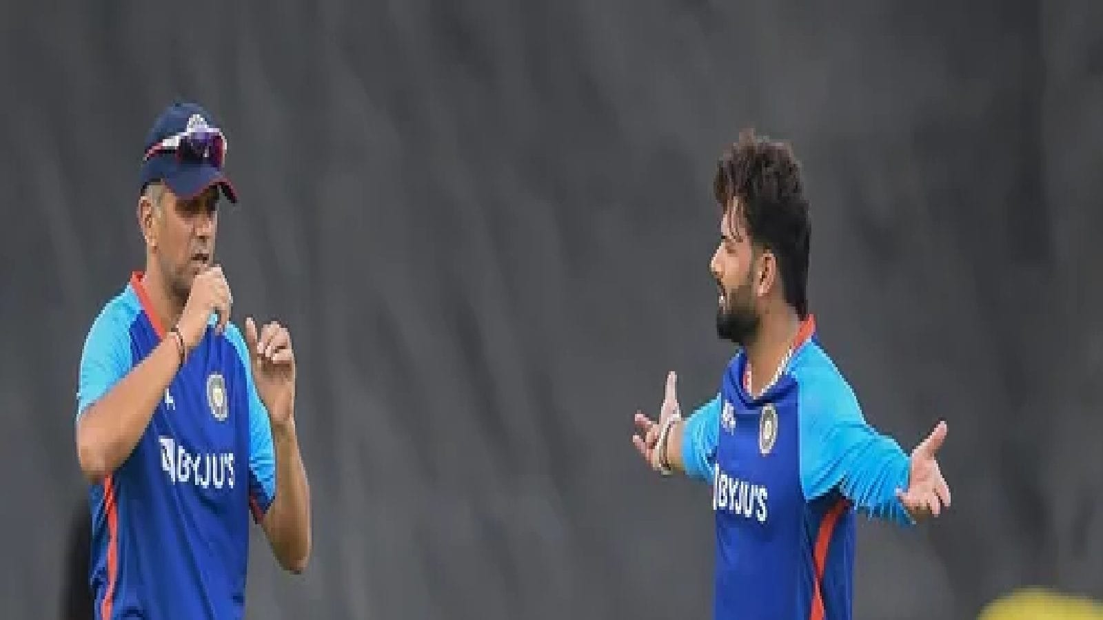 கடைசில ரிஷப் பண்ட் ‘கத்துக்குட்டி’ கேப்டன்சி பற்றி இப்படி சொல்லிட்டாரே திராவிட்