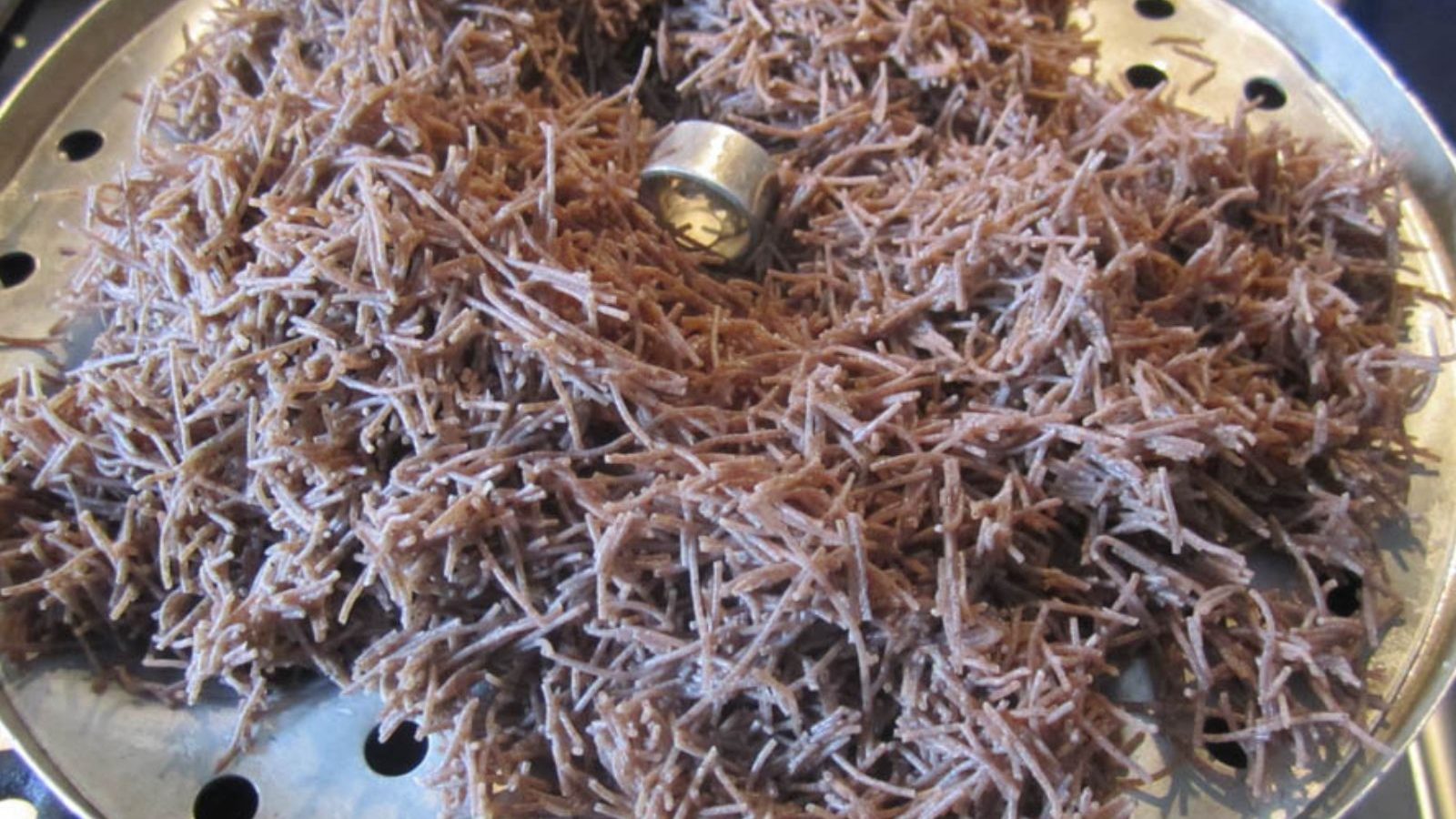 காலை உணவை எளிதாக்கும் ராகி சேமியா... 10 நிமிடத்தில் அசத்தலான டிஃபன் தயாராகிடும்...