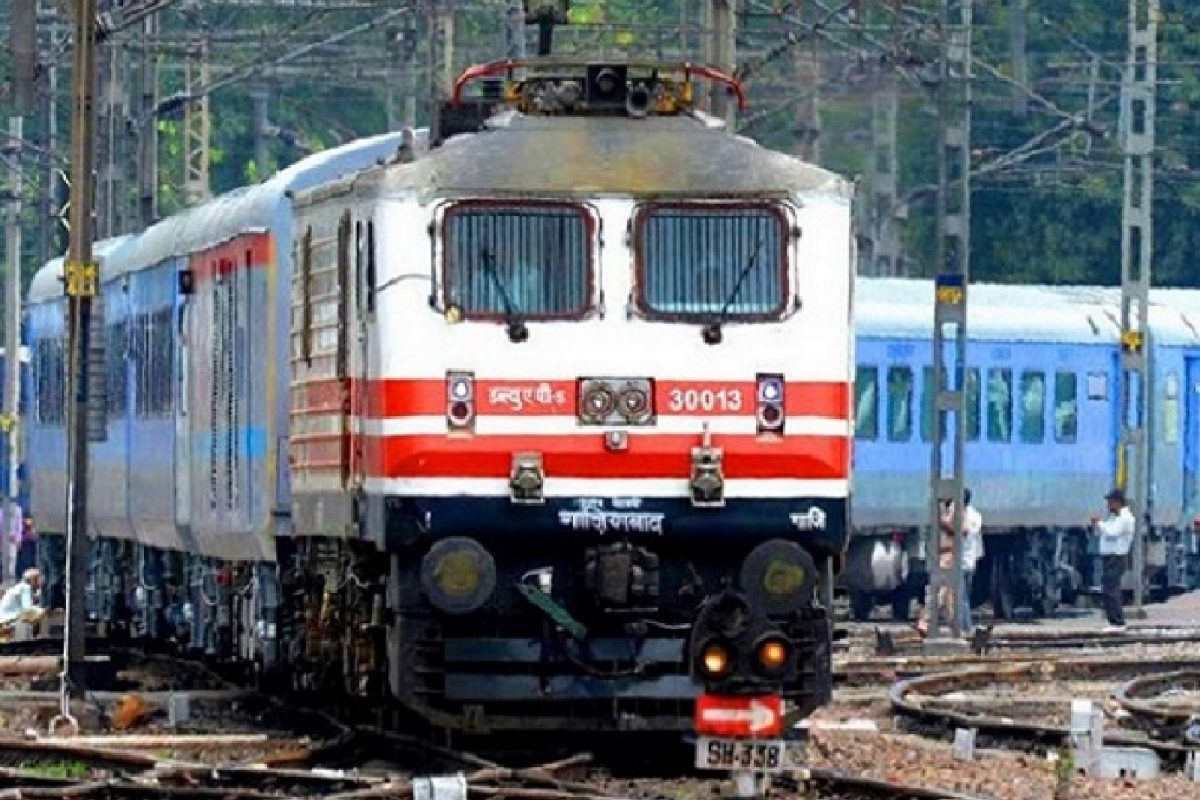 இந்திய ரயில்வே துறையில் 3115 காலி பணியிடங்கள்
