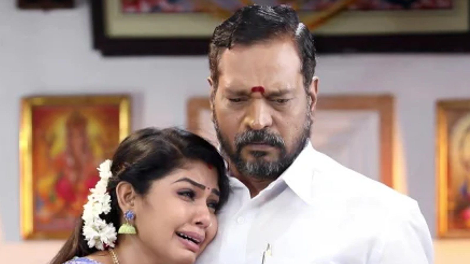 கயல் பாப்பாவை காணவில்லை.. பதற்றத்தில் பாண்டியன் ஸ்டோர்ஸ் மீனா!