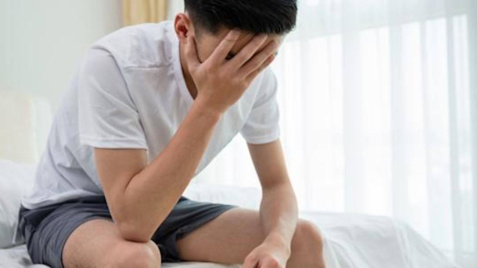 ஆண்களின் விந்தணு உற்பத்தியை அதிகரிக்க உதவும் 5 உணவுகள்