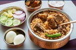 2 பிரியாணி வாங்கினால் ஒன்று இலவசம்... ஆனால் ஒரே ஒரு கண்டிஷன்..!!