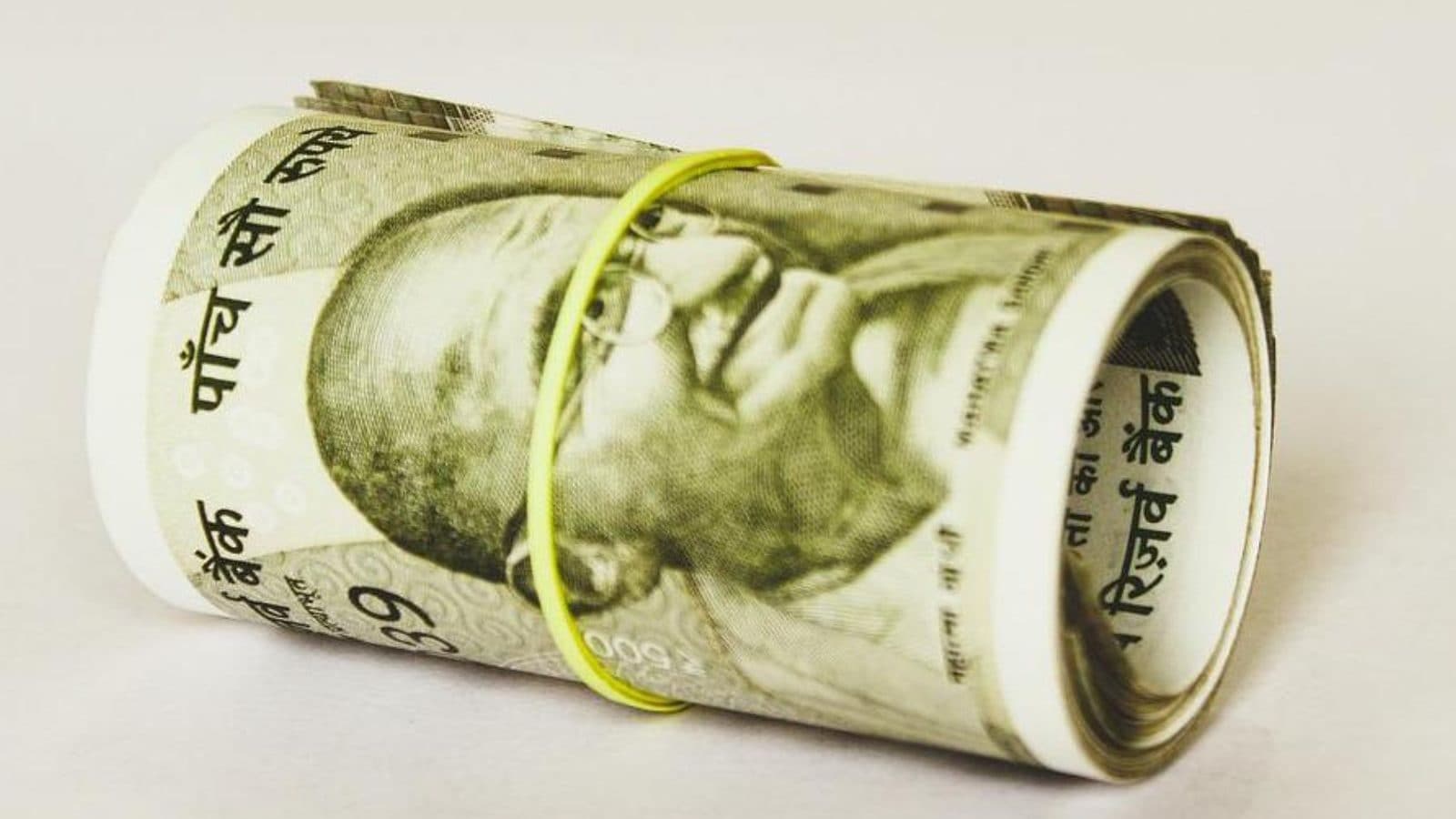 Public Provident Fund : 9 ஆண்டுகளில் 134 சதவீத வளர்ச்சி; பொது வருங்கால வைப்பு நிதி திட்டத்தின் முக்கியமான 5 அம்சங்கள்!