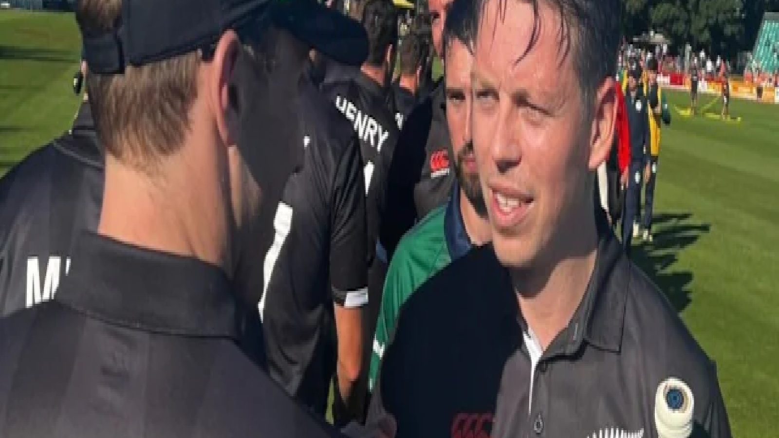 10 பவுண்டரி 7 சிக்ஸ், 82 பந்துகளில் 127; கடைசி ஓவரில் 24 ரன்கள் காட்டடி- அயர்லாந்தின் இதயத்தை நொறுக்கிய பிரேஸ்வெல்