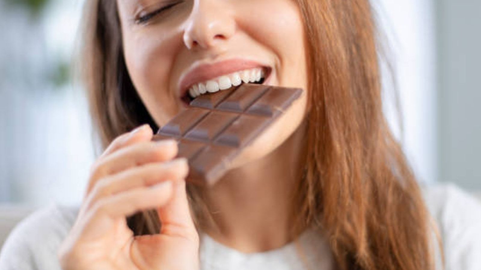 மாதவிடாய் காலத்தில் சாக்லேட் சாப்பிடுவதால் கிடைக்கும் 6 நன்மைகள்..!