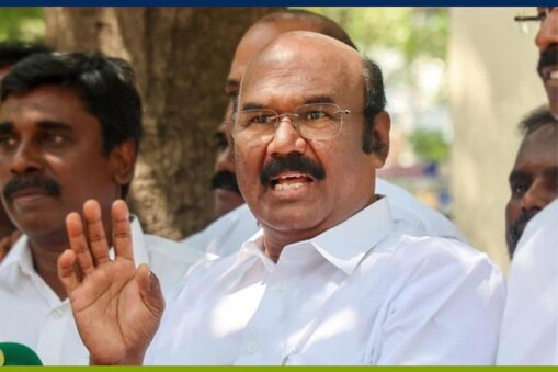 முன்னாள் அமைச்சர்கள் ஜெயக்குமார்