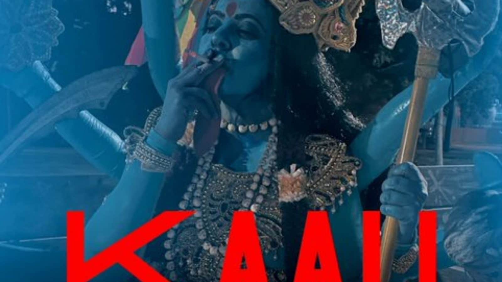 சர்ச்சைக்குள்ளான காளி போஸ்டரை நீக்க இந்தியா கோரிக்கை - எதற்கும் அஞ்சப் போவதில்லை என லீனா மணிமேகலை திட்டவட்டம்