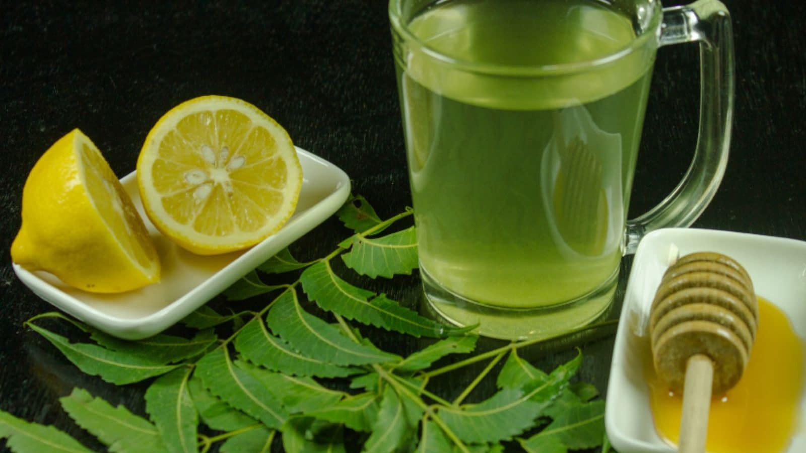 பருவகால நோய்களை தடுக்க வேம்பு டீ தயாரிப்பது எப்படி..? நன்மைகளையும் தெரிஞ்சுக்கோங்க...