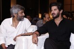 சீதா ராமம் கொடுத்த வெற்றி... மகிழ்ச்சியில் படக்குழு