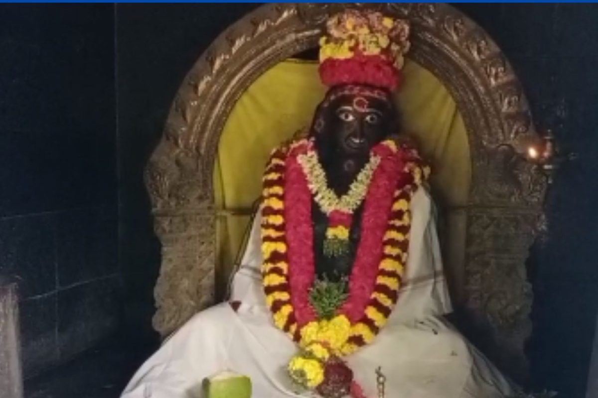 புத்தர் சிலைக்கு முனியப்பன் பூஜை.. நீதிமன்ற தீர்ப்பை ஏற்காத பக்தர்கள்