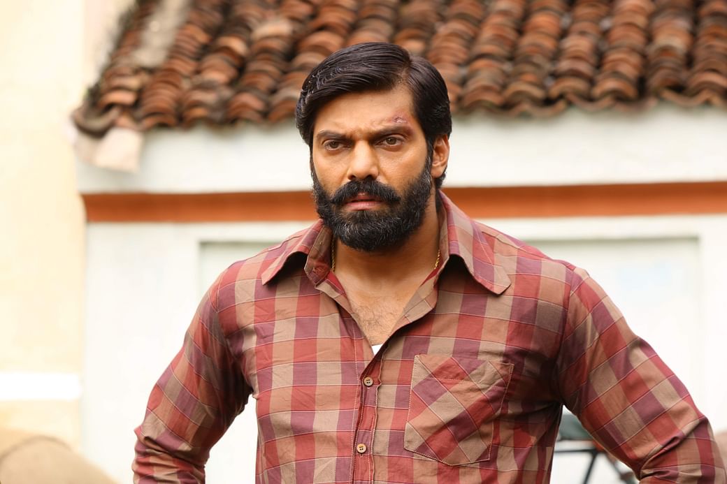  தமிழ் சினிமாவின் முன்னணி நட்சத்திரங்களில் ஒருவரான ஆர்யா, பா.ரஞ்சித் இயக்கிய, 'சர்பட்ட பரம்பரை' படத்தில் குத்துச்சண்டை வீரராக நடித்து விமர்சன ரீதியான பாராட்டைப் பெற்றார்.