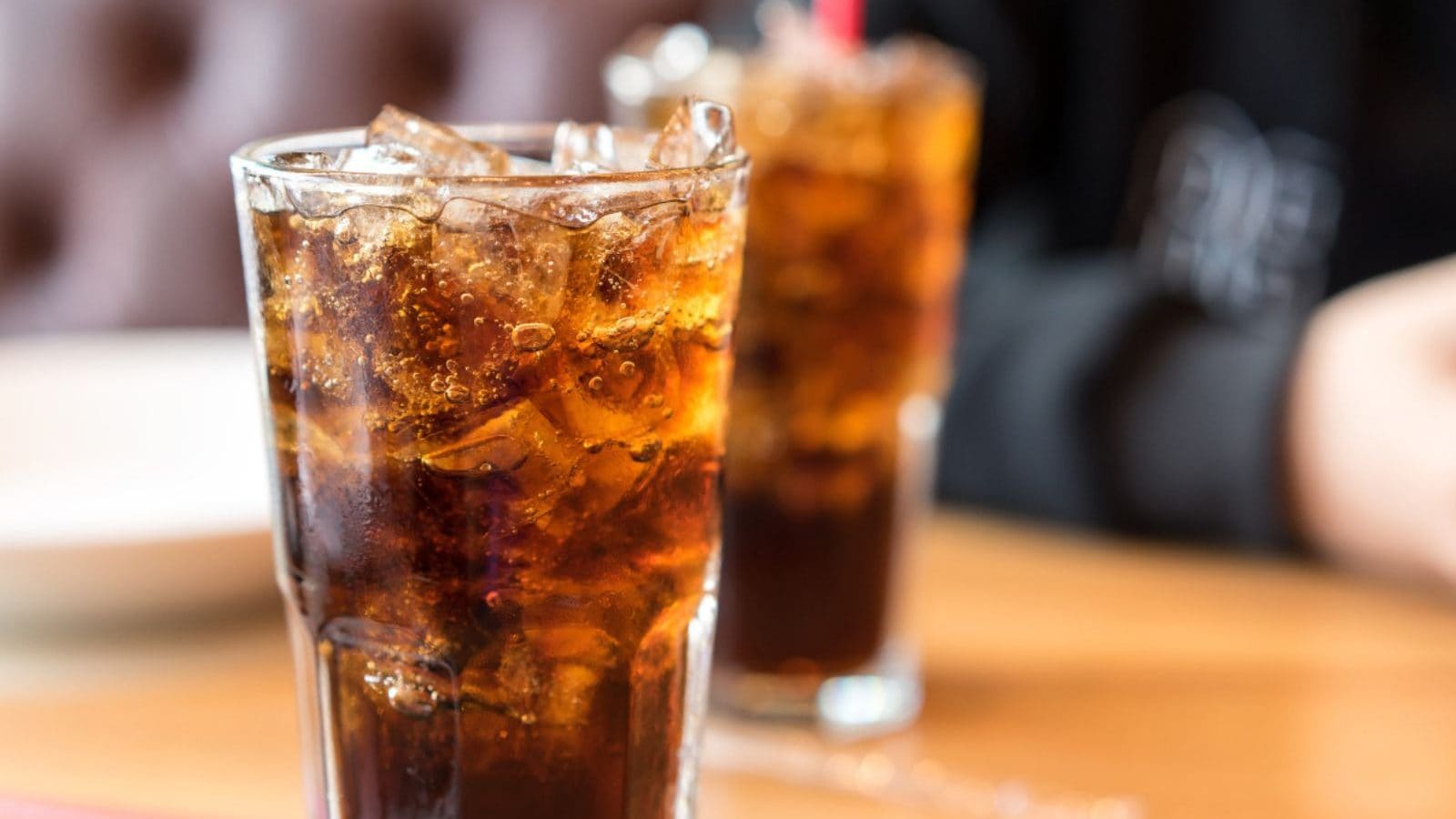 கோலா பானங்கள் மூளையின் செயல்திறனை பாதிக்கிறதா..? எச்சரிக்கும் ஆய்வு..!