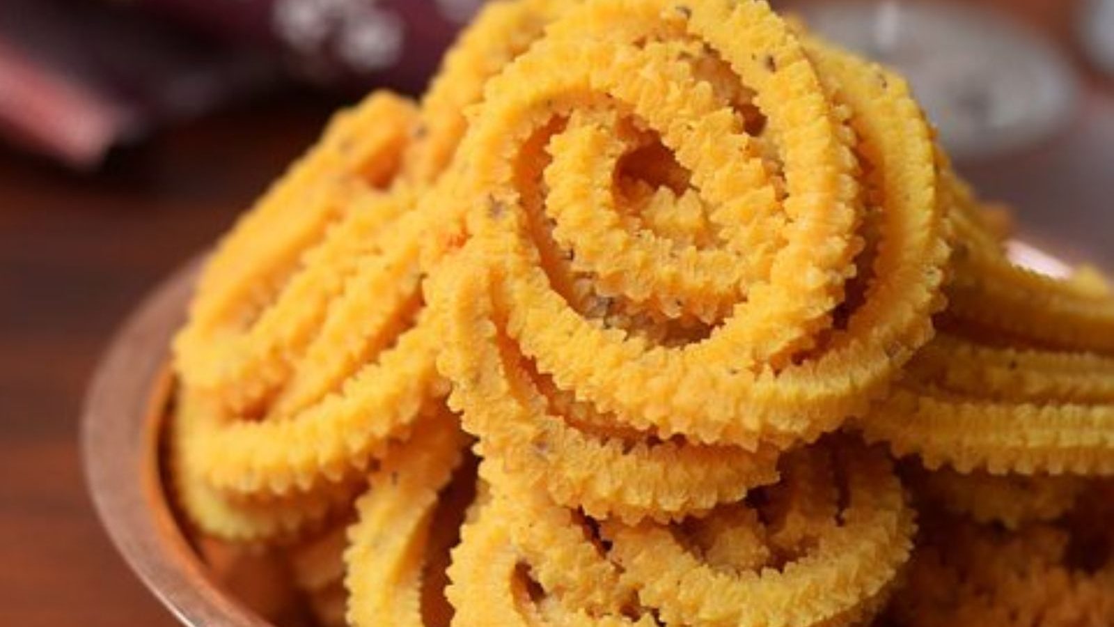 கிருஷ்ண ஜெயந்திக்கு முறுக்கு சுட போறீங்களா..? ஒரு முறை இப்படி செஞ்சு பாருங்க...