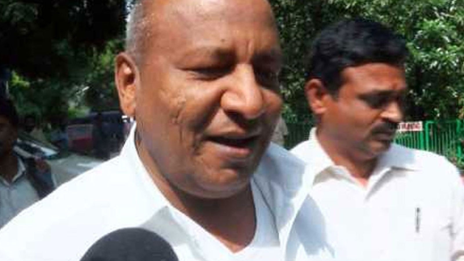 குடும்ப சண்டையால் விவி மினரல்ஸ் வைகுண்டராஜன் மீது வழக்குப்பதிவு… சொத்து பிரச்சனை பின்னணி என்ன?