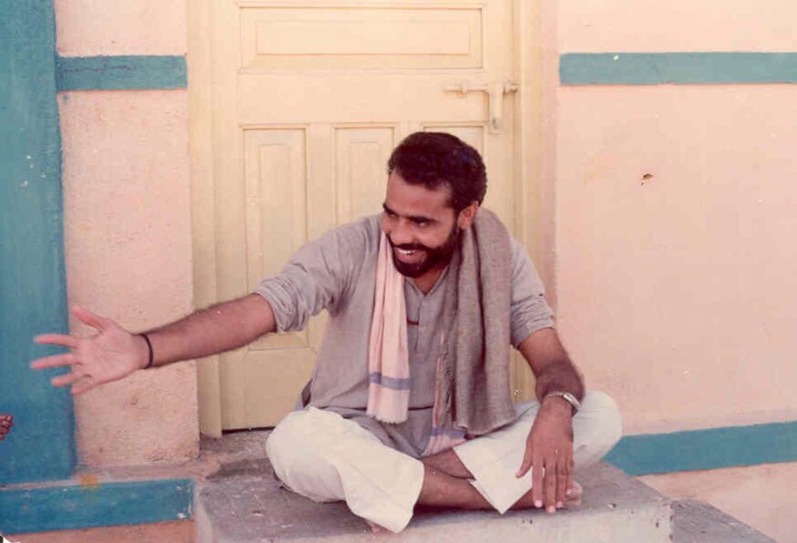  இளம்வயதில் பிரதமர் நரேந்திர மோடி