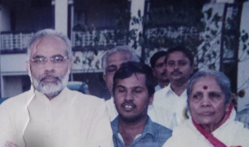  பிரதமர் நரேந்திர மோடியின் அரிய புகைப்படங்களின் தொகுப்பு (PM Narendra Modi Rare Photos)