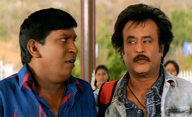  சில படங்களில் ரஜினிகாந்த் - வடிவேலு இணைந்து நடித்திருந்தாலும், அவர்கள் கூட்டணியில் வெளியான முத்து, சந்திரமுகி படங்கள் எப்போதும் ரசிகர்களின் ஃபேவரிட். குறிப்பாக சந்திரமுகி படத்தில் வரும் காமெடி சீக்வென்ஸுகள் நம்மை விழுந்து விழுந்து சிரிக்க வைக்கும். பேய் இருக்கா இல்லையா? என்ற கேள்விக்கு இன்னும் பதிலில்லை.