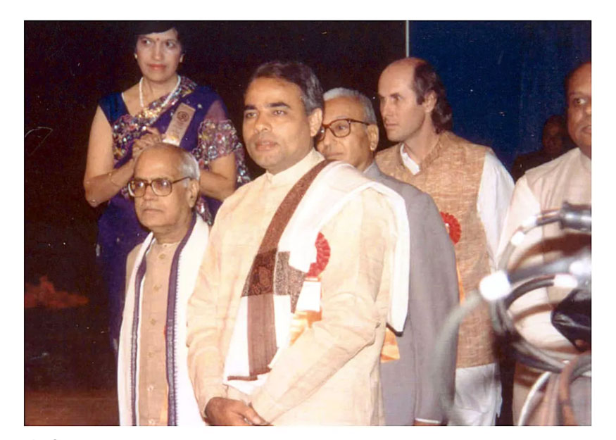  பிரதமர் நரேந்திர மோடியின் அரிய புகைப்படங்களின் தொகுப்பு (PM Narendra Modi Rare Photos)