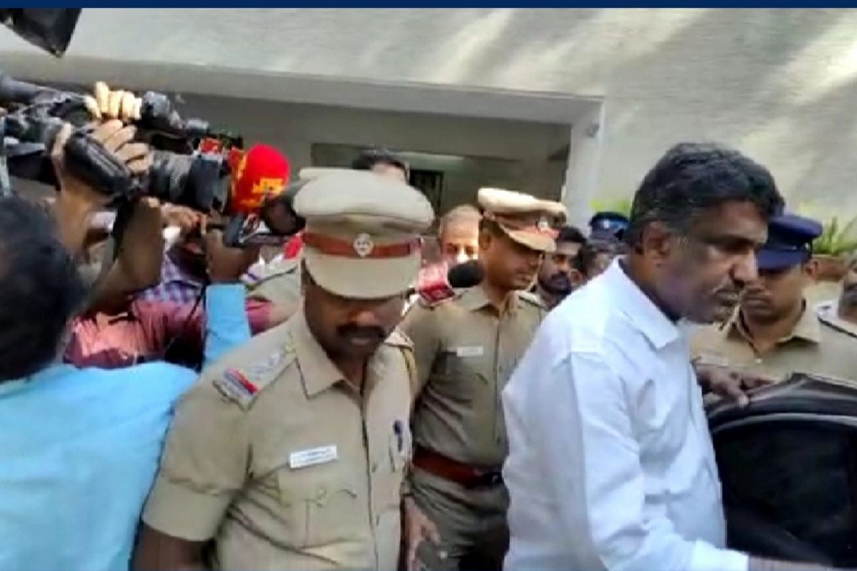 bjp covai district leader balaji uthama ramasamy arrest | பாஜக கோவை மாவட்ட  தலைவர் பாலாஜி உத்தம ராமசாமி கைது – News18 Tamil