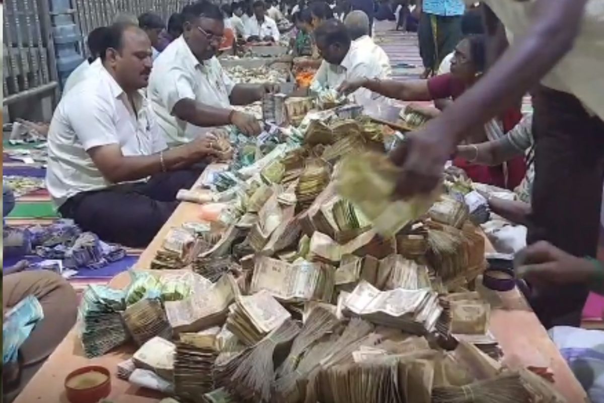 திருத்தணி முருகன் கோயிலில் உண்டியல் காணிக்கை ரூ.1.24 கோடி வசூல்...