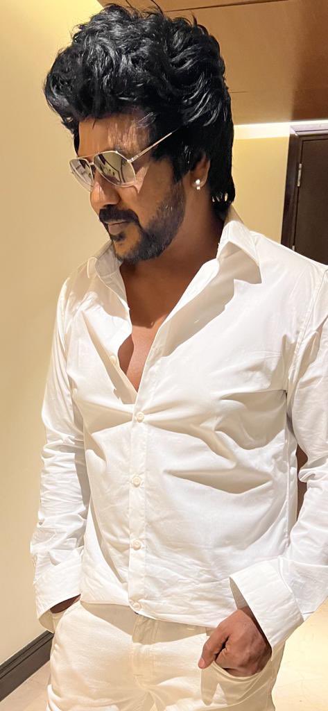  நடன இயக்குநர், நடிகர், இயக்குநர் என பன்முகத் திறமை கொண்டவர் ராகவா லாரன்ஸ்.
