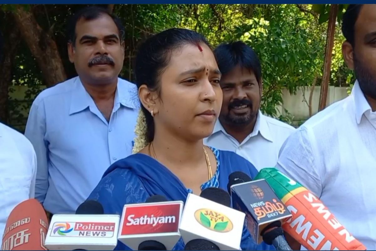 திமுக கவுன்சிலர்களால் கொலை மிரட்டல் வருகிறது.. பெண் கவுன்சிலர் புகார்