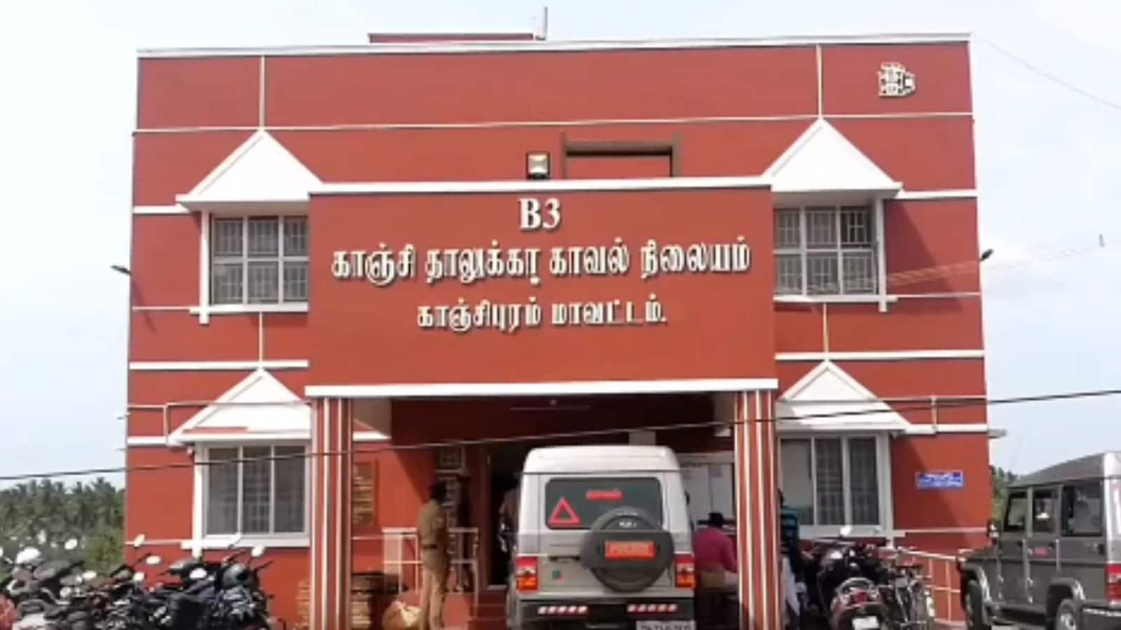 மது அருந்தி வந்த தம்பி.. தட்டிக்கேட்ட அண்ணனை கத்தியால் குத்திக்கொன்ற கொடூரம் - காஞ்சிபுரத்தை அதிரவைத்த சம்பவம்