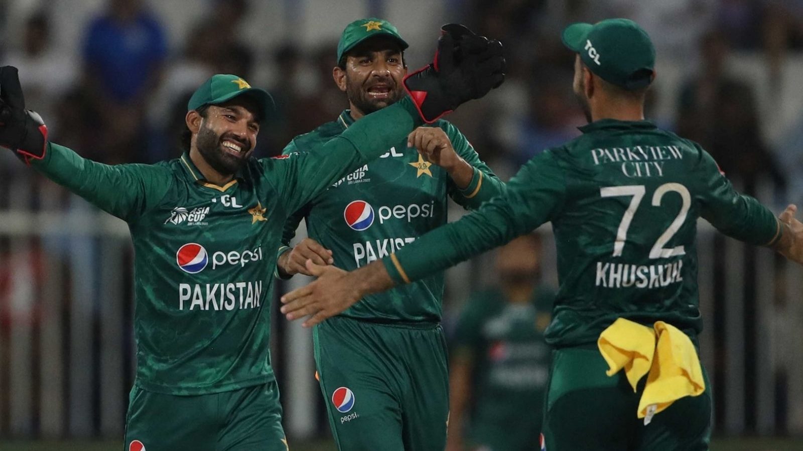 ஹாரிஸ் ராவுஃபின் அட்டகாசமான 19வது ஓவர்: நம்ப முடியாத பாகிஸ்தானின் ‘த்ரில்’ வெற்றி!