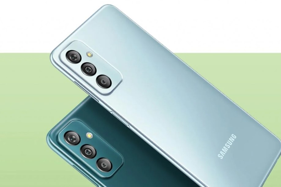 சாம்சங் கேலக்ஸி எஃப்23 (Samsung Galaxy F23) 4 ஜிபி + 128 ஜிபி மாடல், 12,499 ரூபாய்க்கு விற்பனை செய்யப்பட்டு வந்த நிலையில், பிளிப்கார்ட் சிறப்பு விற்பனை மூலமாக 10,999 ரூபாய்க்கு விற்பனை செய்யப்படுகிறது. இதற்கு ஐசிஐசிஐ வங்கி மற்றும் ஆக்சிஸ் வங்கி கிரெடிட் கார்டில் 10 சதவீத தள்ளுபடி வழங்கப்படுகிறது.