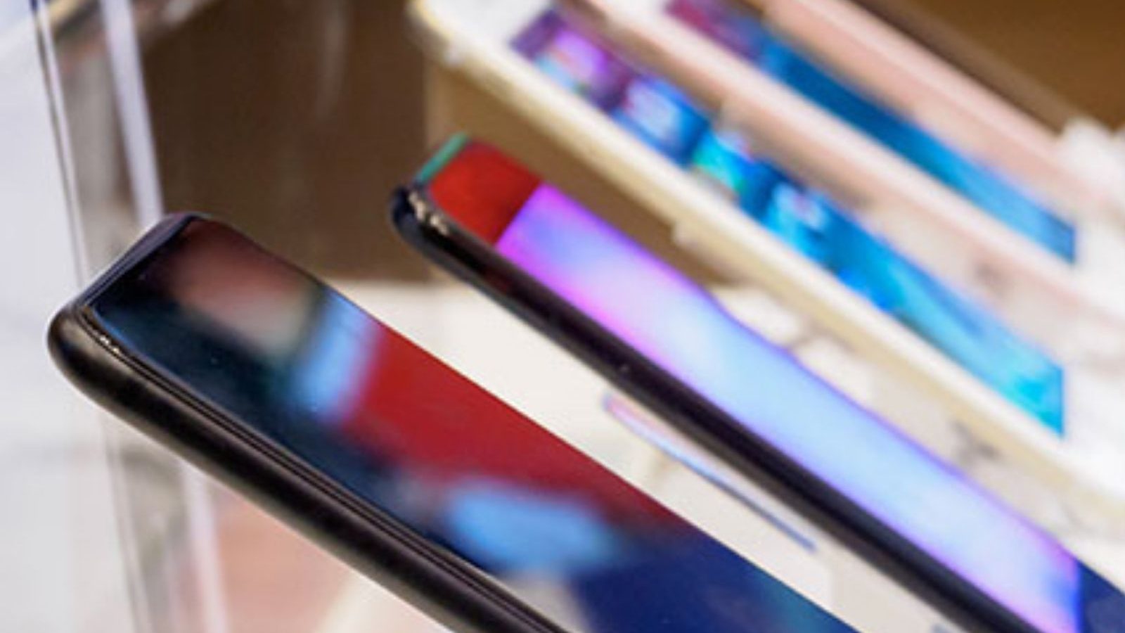 இந்த செப்டம்பர் மாதத்தில் அறிமுகமாகும் சிறந்த ஸ்மார்ட்போன்கள் என்னென்ன.?