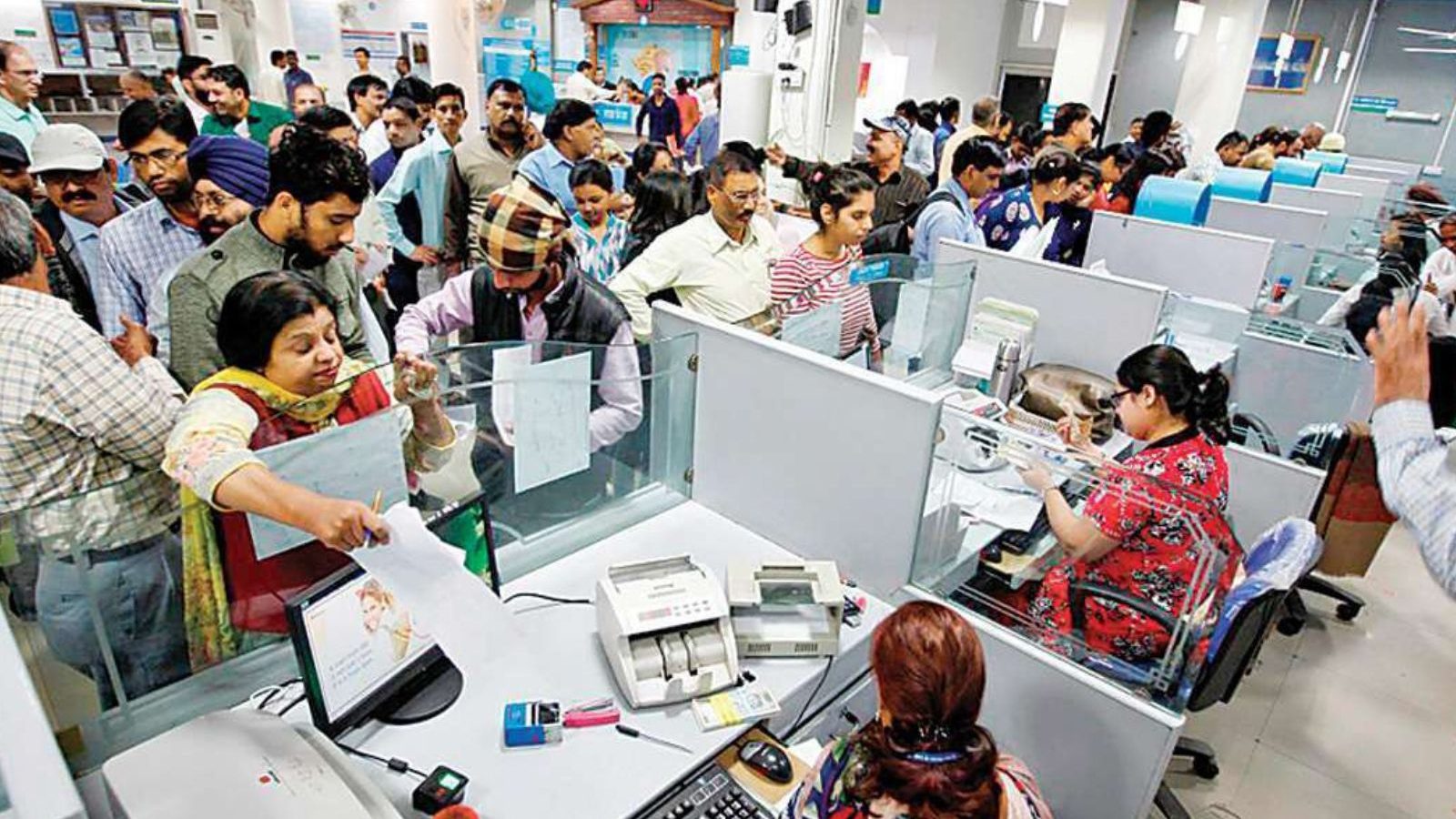 நவம்பர் மாதத்தில் 10 நாட்களுக்கு பேங்க் விடுமுறை...