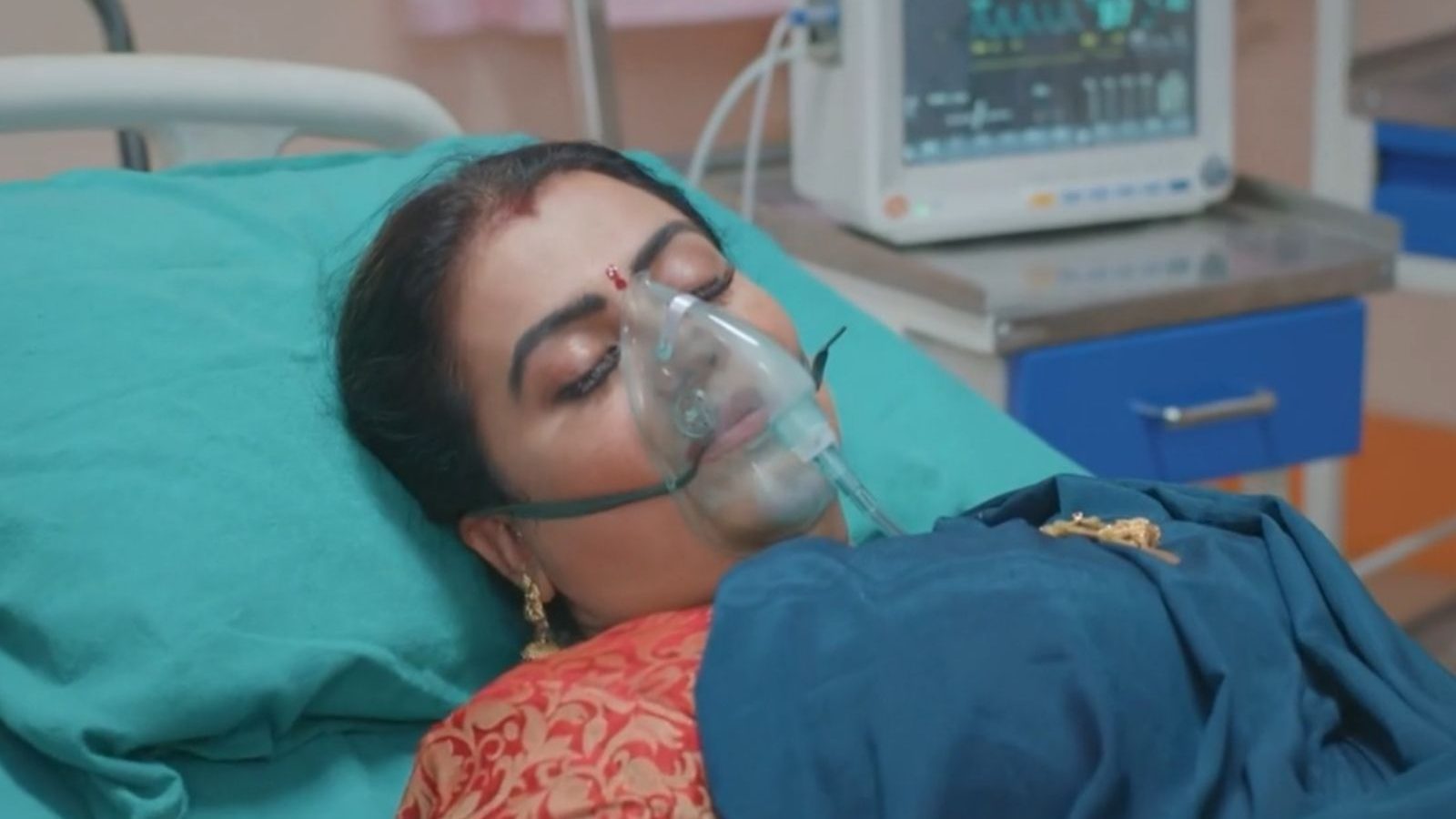 உயிருக்கு போராடும் தாரா.. மாரி மீது கோபப்படும் சூர்யா - மாரி சீரியல் அப்டேட் உயிருக்கு போராடும் தாரா.. மாரி மீது கோபப்படும் சூர்யா - மாரி சீரியல் அப்டேட்