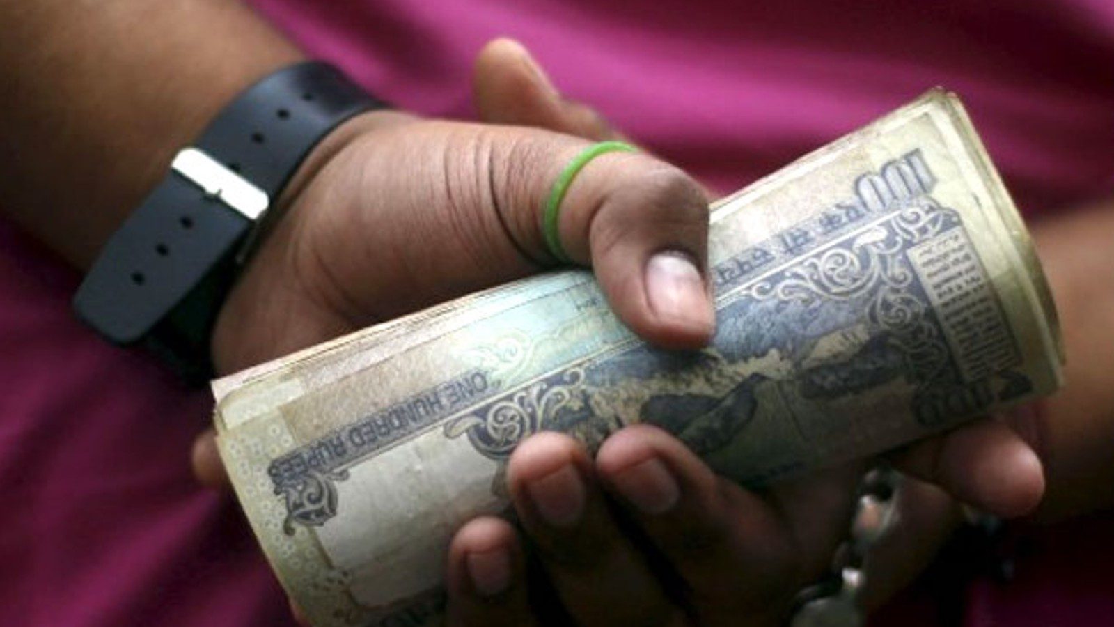 FIXED DEPOSIT :  பணத்தை பிக்சட் டெபாசிட்டில் போடும் ஐடியா இருக்கா?