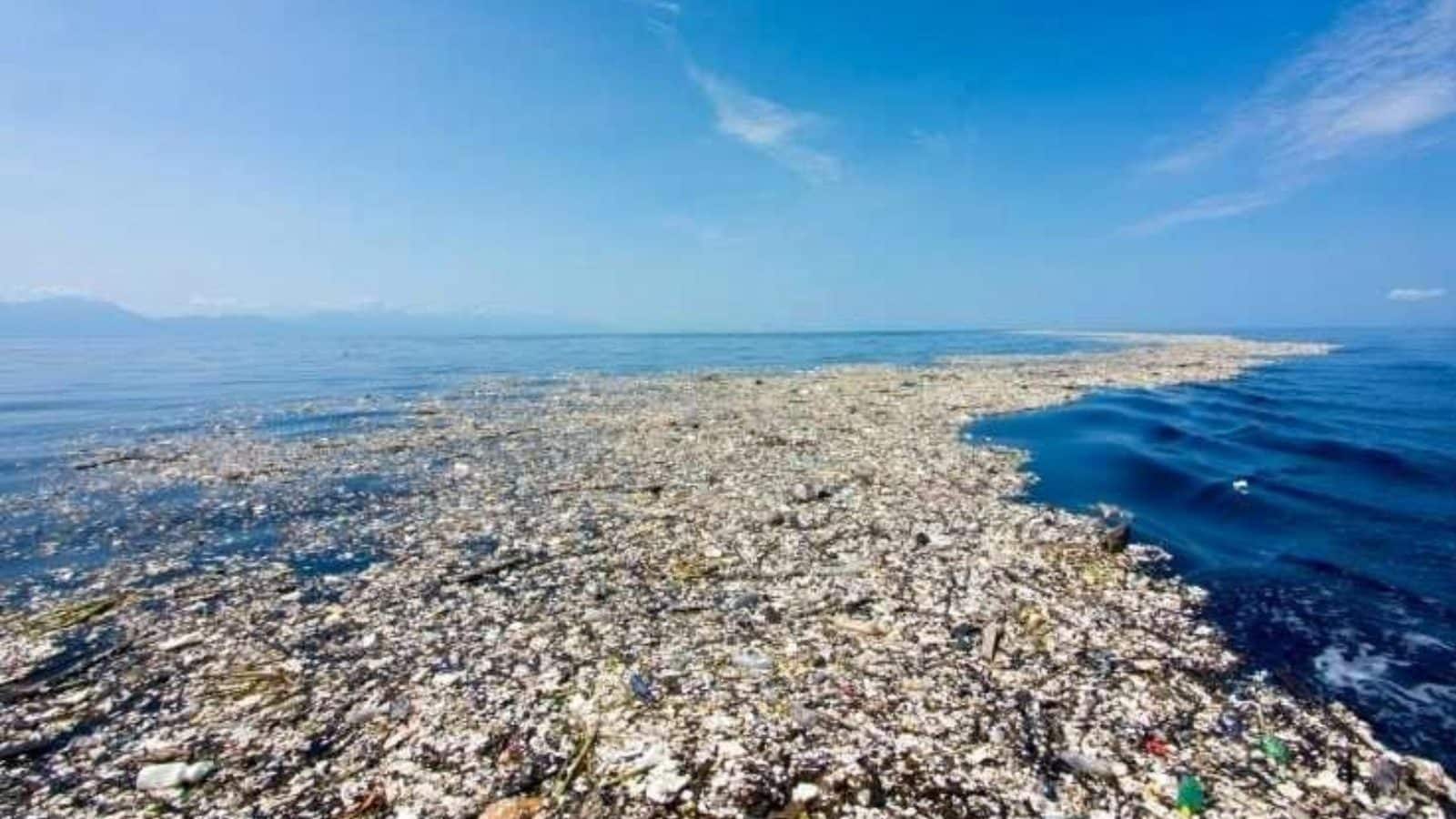 பசிபிக் கடலில் மிதக்கும் 90% குப்பைகளுக்கு இந்த 6 நாடுகள்தான் காரணம்..