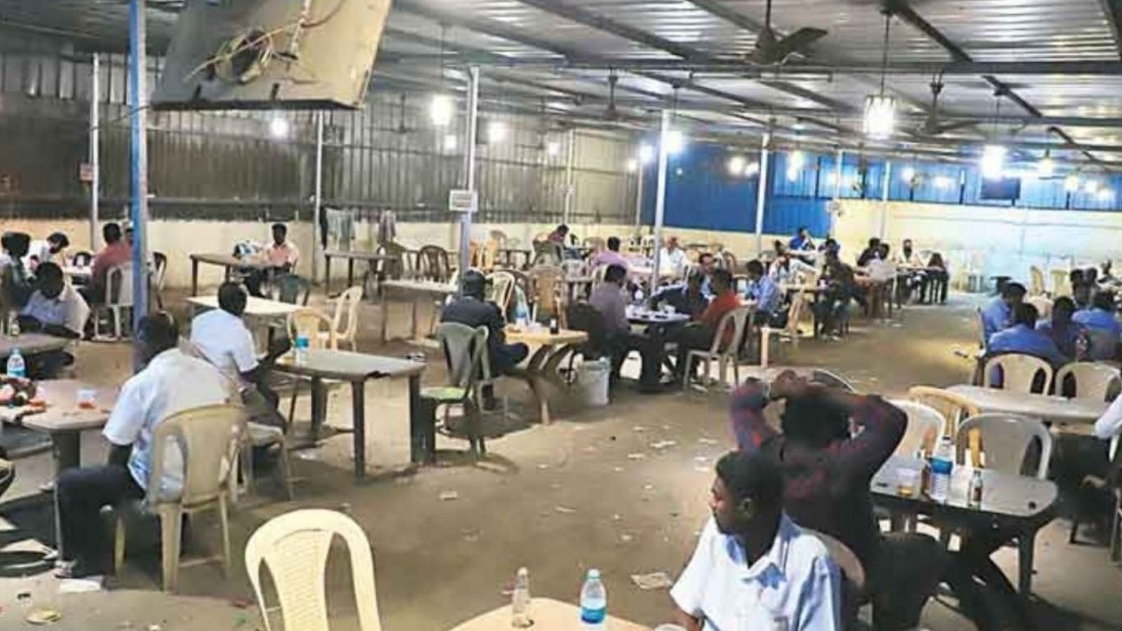 டாஸ்மாக் பார் உரிமம்… அதிரடி காட்டிய உயர் நீதிமன்றம்- ஆகஸ்டில் வெளியிடப்பட்ட டெண்டர் ரத்து!