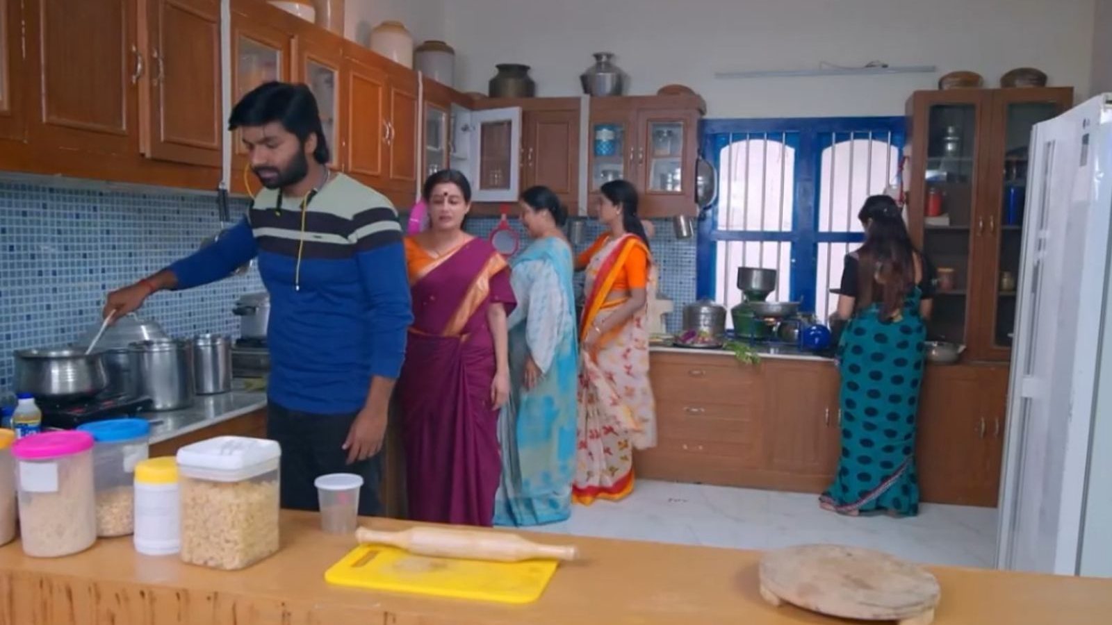 சமையல் வேலைக்கு செல்லும் சீதாவிற்கு பிள்ளைகளால் ஏற்படும் அவமானம் - தவமாய் தவமிருந்து சீரியல் அப்டேட் சமையல் வேலைக்கு செல்லும் சீதாவிற்கு பிள்ளைகளால் ஏற்படும் அவமானம் - தவமாய் தவமிருந்து சீரியல் அப்டேட்