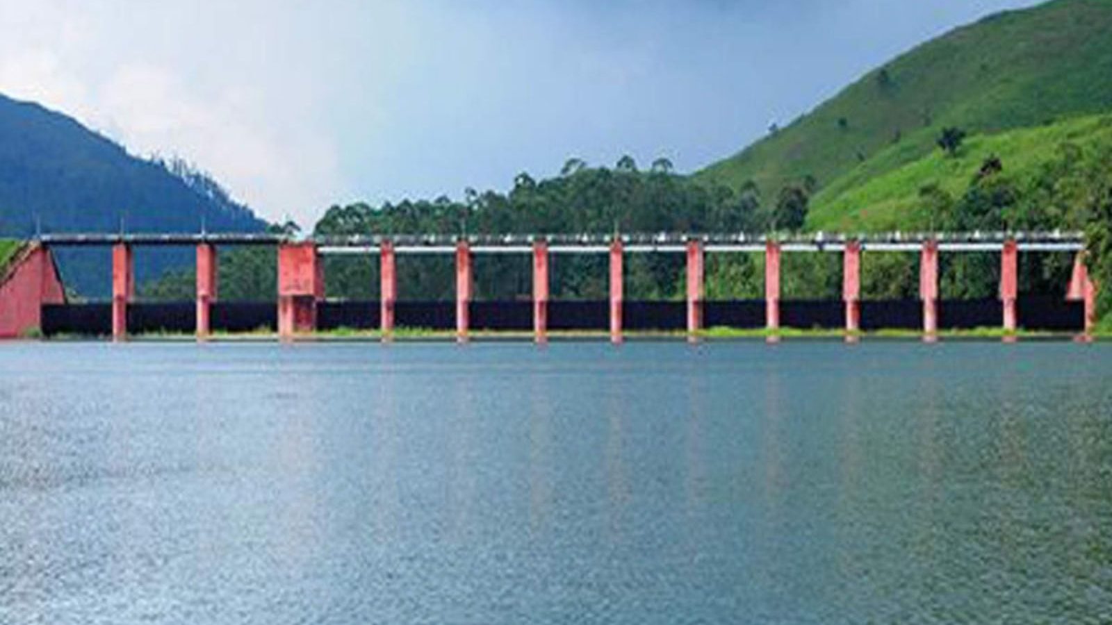 முல்லை பெரியாறு அணையில் தண்ணீர் இருப்பு குறைகிறது - தேனி விவசாயிகள் கவலை