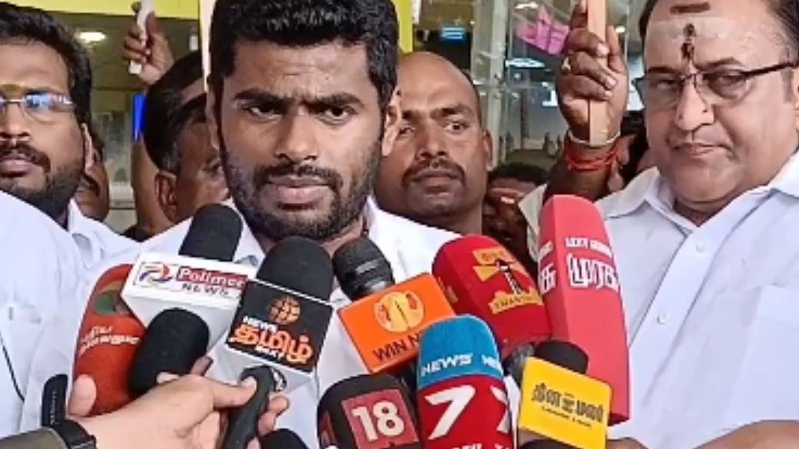முதல்வர் ஸ்டாலினை கொஞ்சம் தூங்க விடுங்கப்பா.. திமுகவினருக்கு  அண்ணாமலை அட்வைஸ்