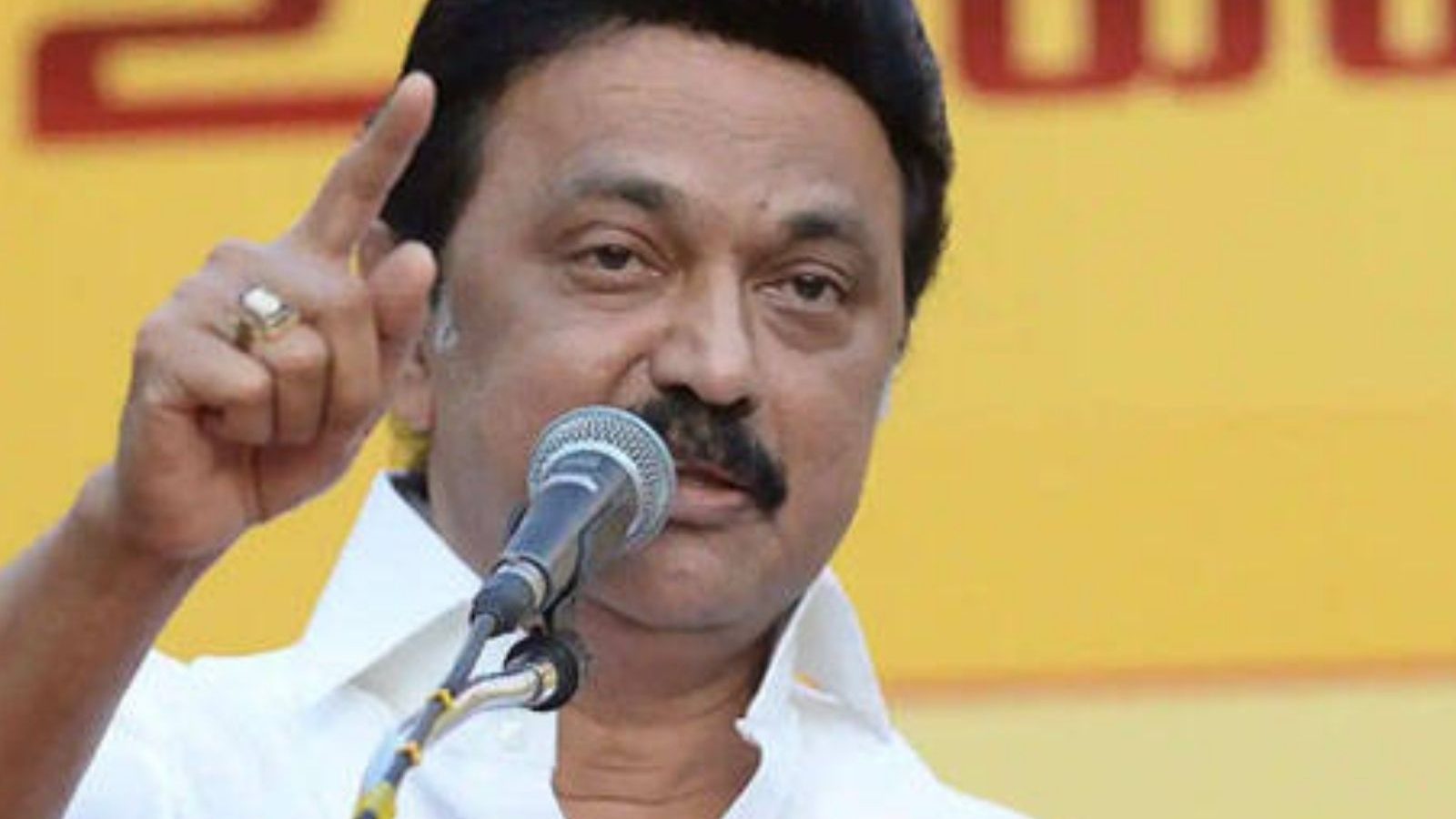 மக்களிடம் கண்ணியமாக பேச வேண்டும்.. மீறினால் நடவடிக்கை.. அமைச்சர்கள், எம்.எல்.ஏ.,எம்.பி.க்களுக்கு மு.க. ஸ்டாலின் கண்டிப்பு..!