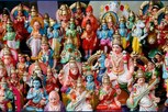 நவராத்திரி முடிந்த பிறகு கொலு பொம்மைகளை எடுத்து வைப்பது எப்படி.?