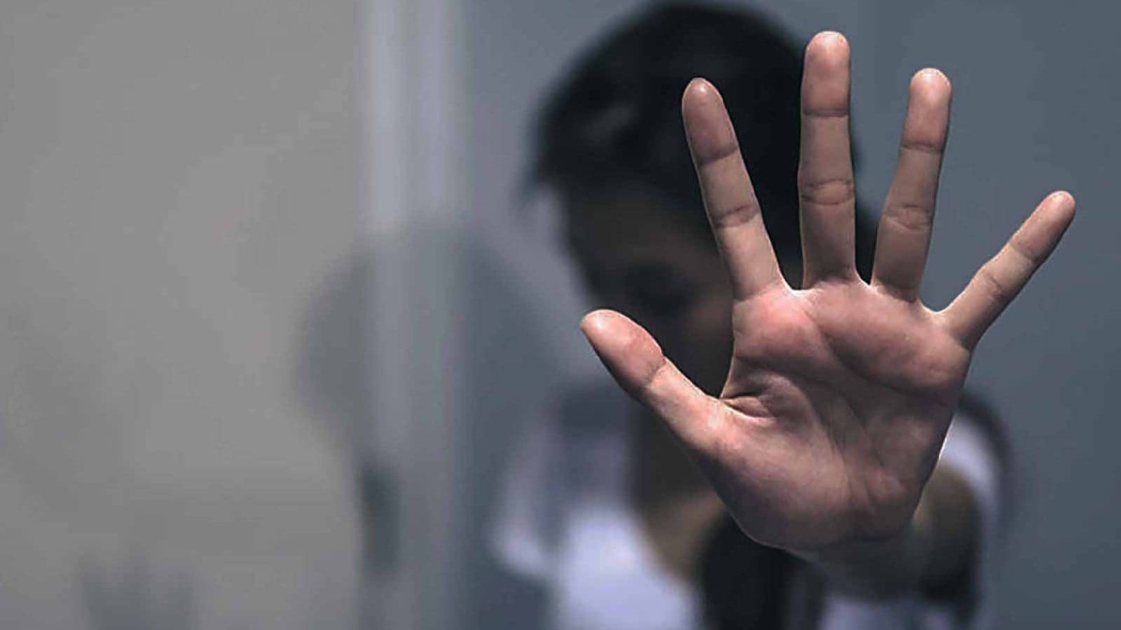 பெண்களே, பணியிடத்தில் உங்களுக்கு பாலியல் சீண்டலா! நீங்கள் தெரிந்துக்கொள்ள வேண்டிய சட்டங்கள்?