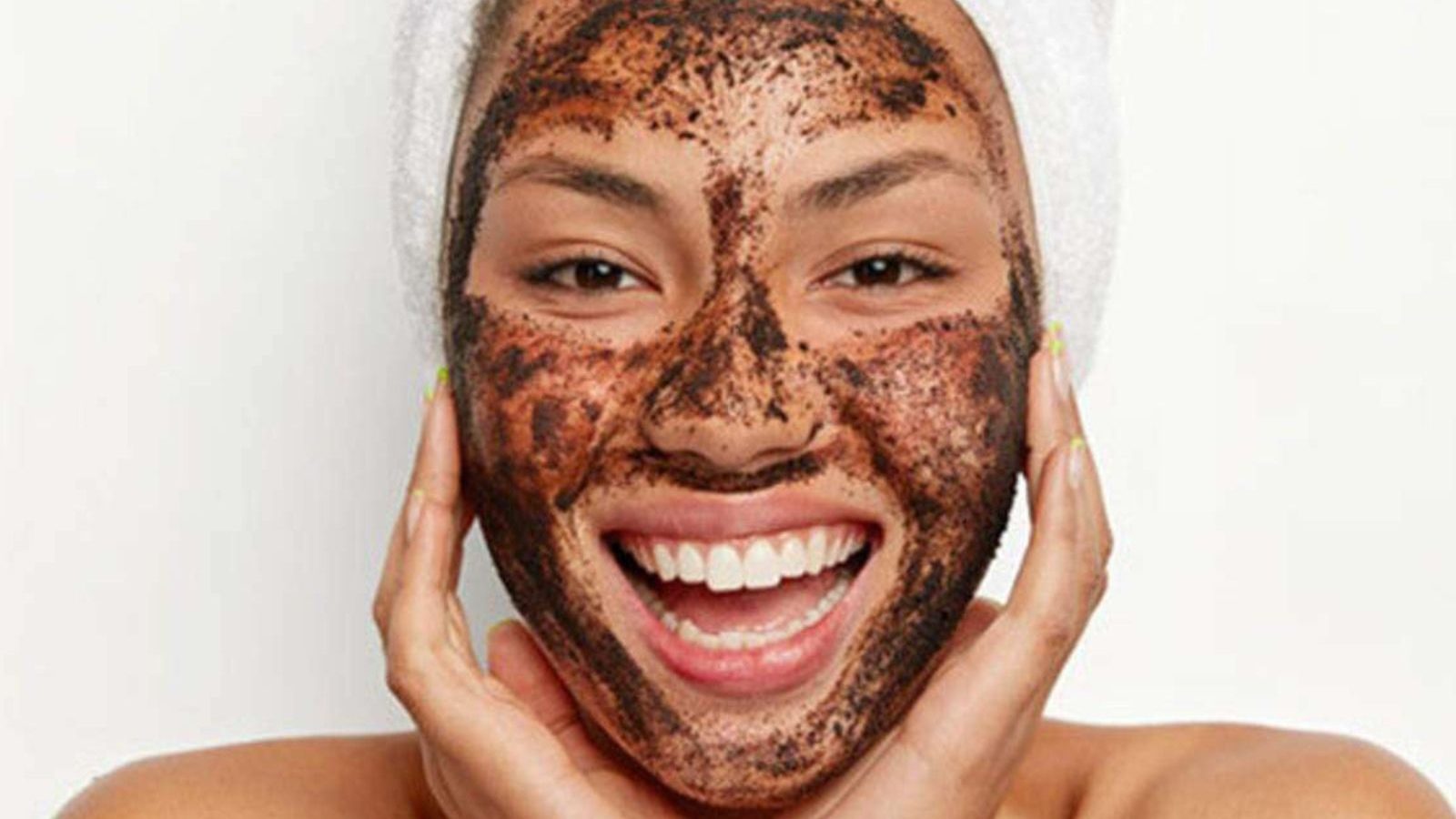 கருவளையங்கள் முதல் முகப்பருக்கள் வரை... சருமப்பிரச்சனைக்கு உதவும் காபி பவுடர்..!