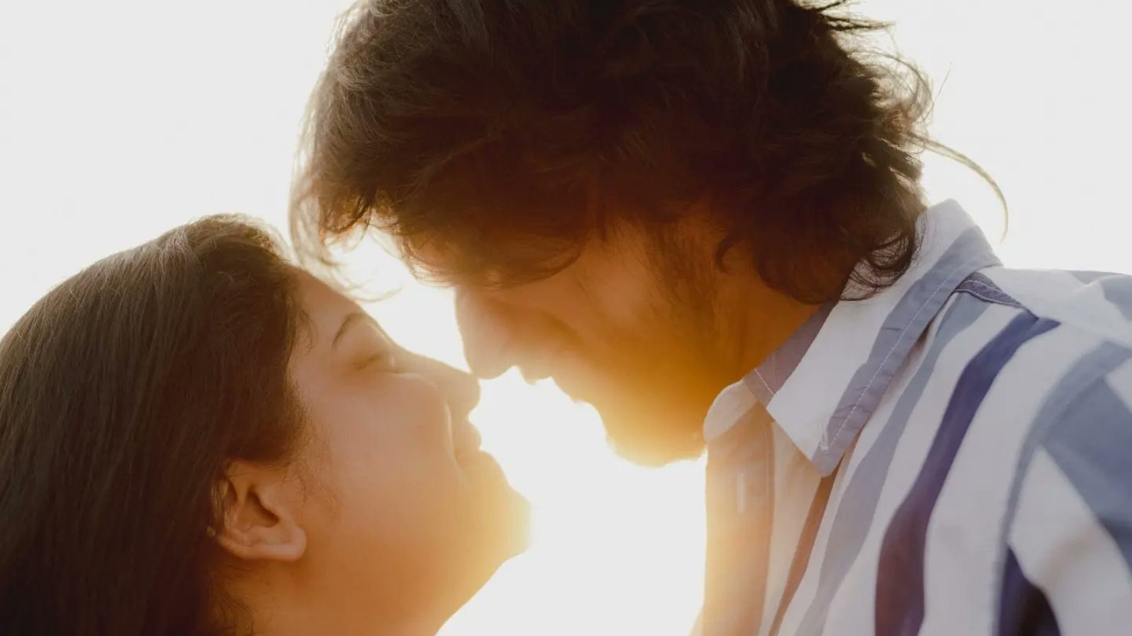 தமிழ் சினிமாவில் அடுத்த நட்சத்திர ஜோடி… காதலை அறிவித்த கவுதம் கார்த்திக்- மஞ்சிமா!