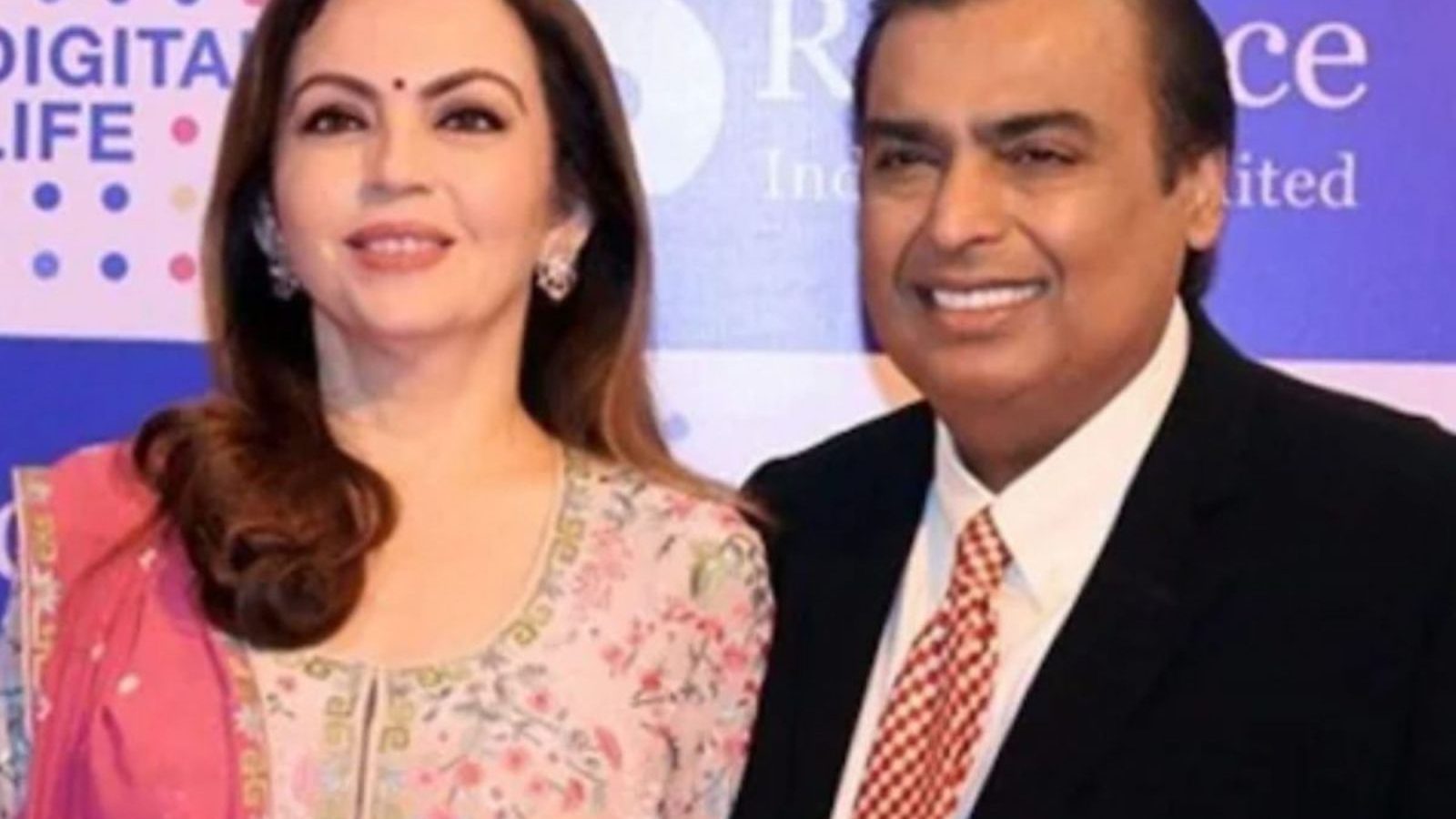 முகேஷ் அம்பானி குடும்பத்தினருக்குக் கொலை மிரட்டல் விடுத்த நபர் கைது