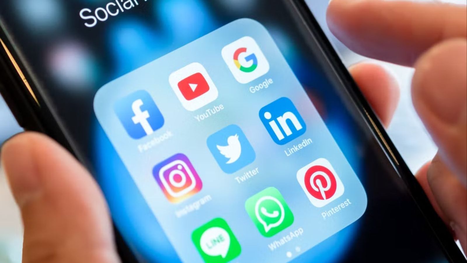 சமூக ஊடகங்கள் அரசியலமைப்புச் சட்டத்திற்கு உட்பட்டு இயங்க வேண்டும்- அரசு உத்தரவு!