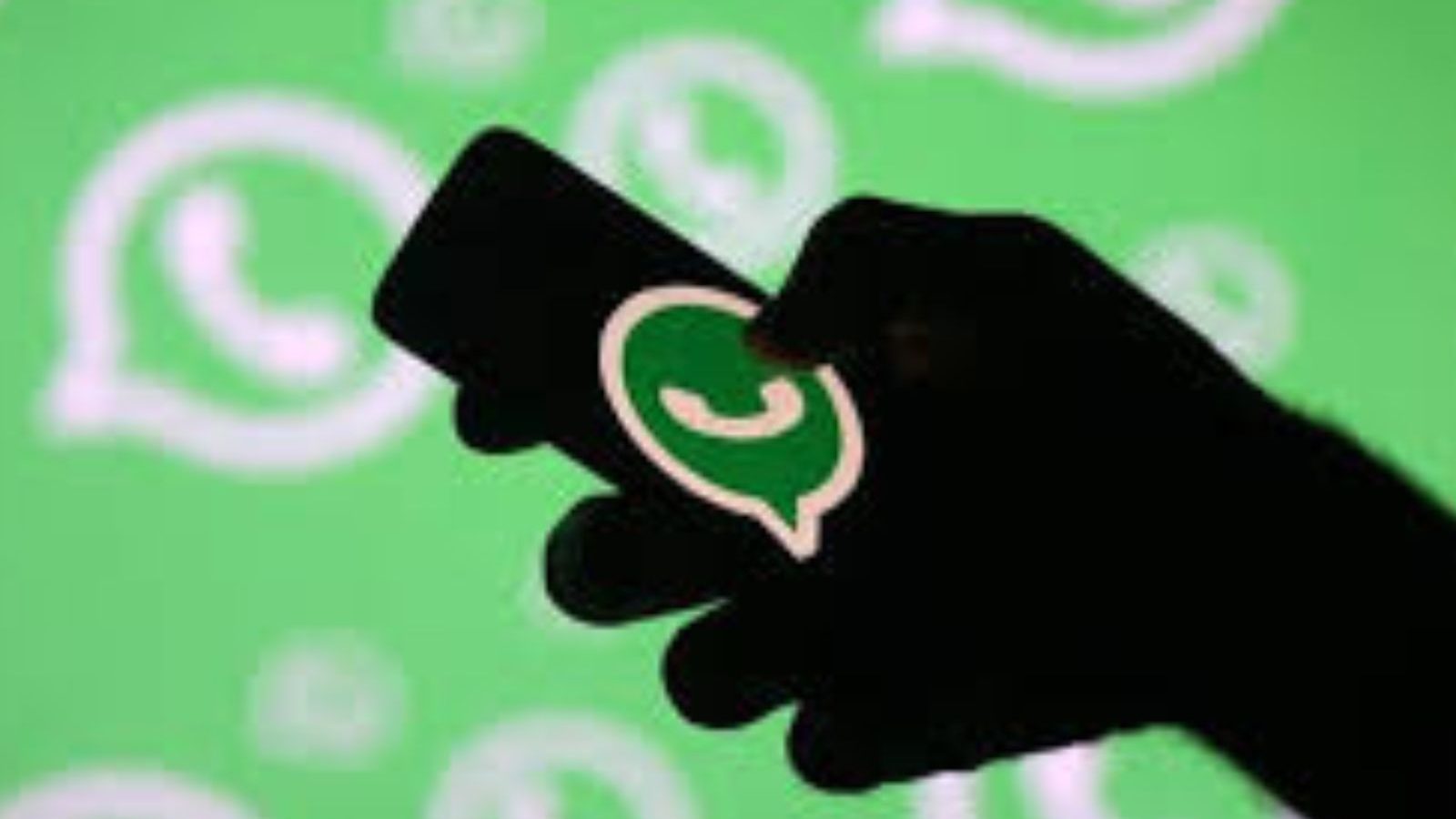 வாட்ஸ்அப்பிற்கு மூடு விழா நடத்திய இந்தியர்கள் - தீபாவளி தான் காரணமாம்!