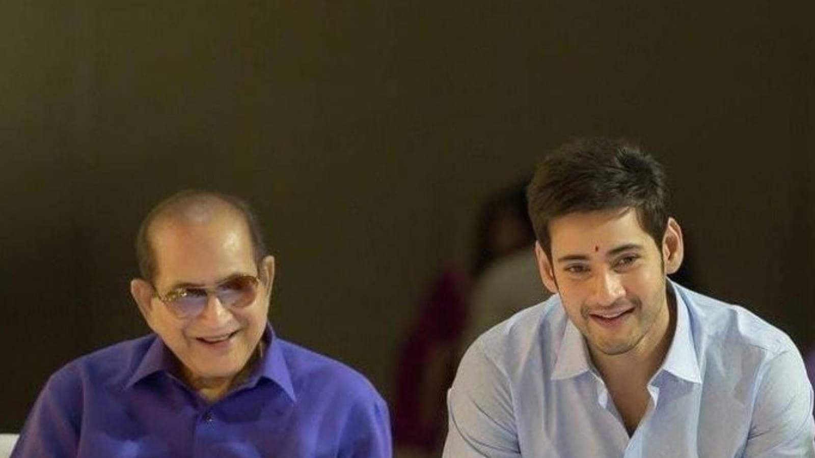 தந்தை கிருஷ்ணாவுடன் நடிகர் மகேஷ் பாபு... அரிய புகைப்படங்கள் ஒரு லிஸ்ட்!