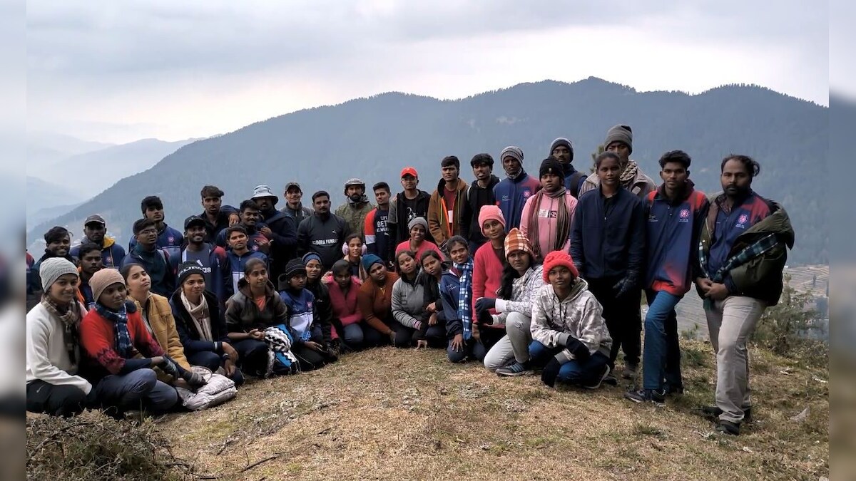 இமாச்சல பிரதேசத்தில் பயிற்சியை முடித்து திரும்பிய என்எஸ்எஸ் மாணவர்கள்.. கோவையில் உற்சாக வரவேற்பு